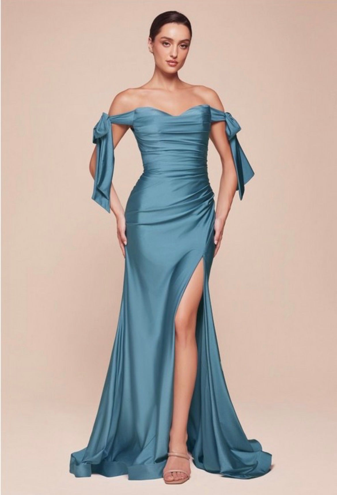 LA CD943+ Belle Gown