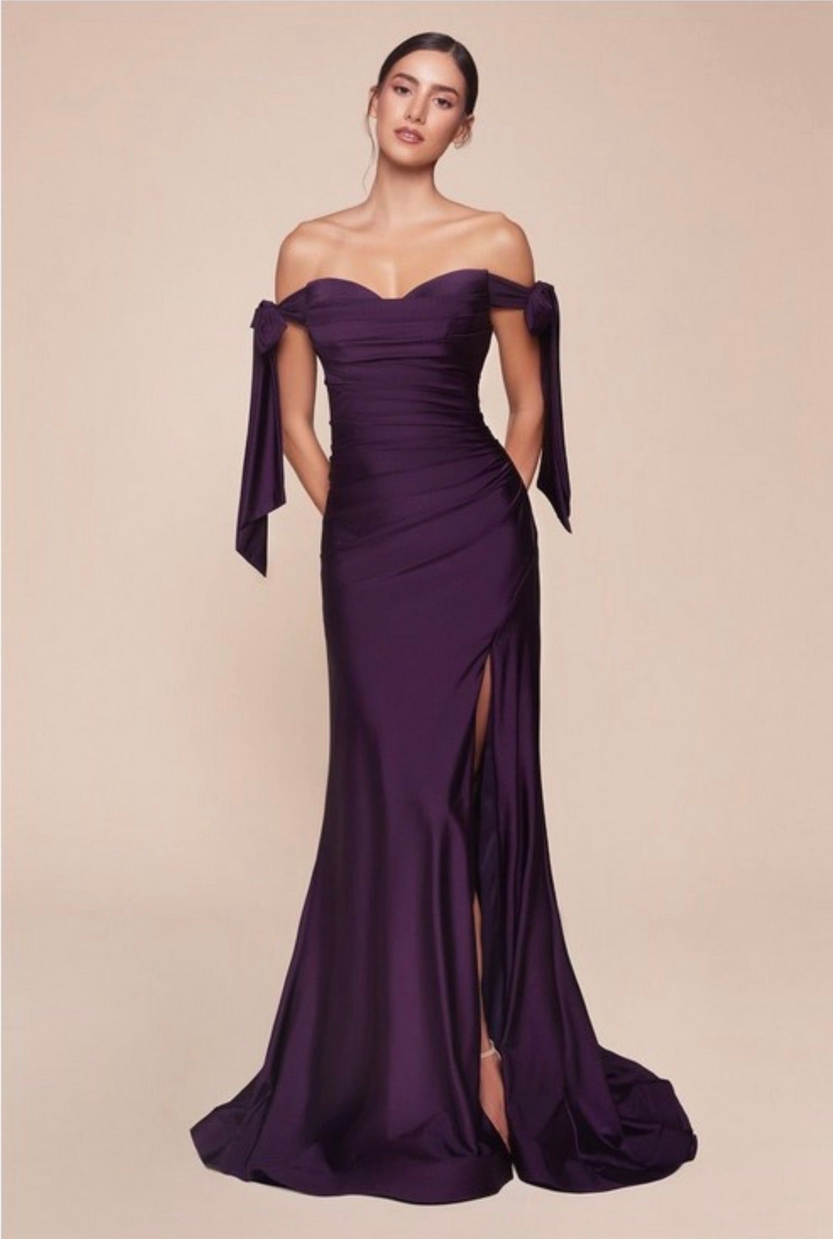 LA CD943+ Belle Gown